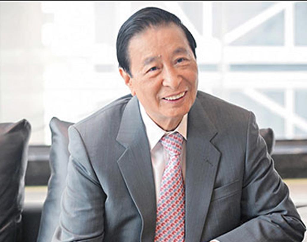 হংকংয়ের লি (শাও কী) পরিবারের মোট সম্পত্তির পরিমাণ ২ হাজার ৯০ কোটি মার্কিন ডলার। এই মুহূর্তে এশিয়ার ধনী পরিবারের তালিকায় ষষ্ঠ স্থানে রয়েছেন এঁরা। হ্যান্ডারসন ডেভেলপমেন্টের পথ চলা শুরু হয়েছিল এই পরিবারের হাত ধরে।