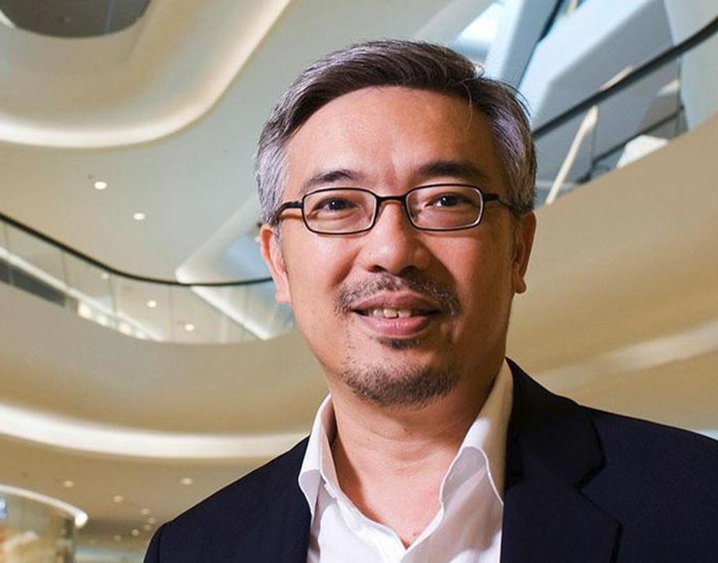 এশিয়ার মধ্যে দশম ধনী পরিবার তাইল্যান্ডের ছিরাথিভাট পরিবার। মূলত রিটেল ব্যবসার সঙ্গে জড়িত এই পরিবার। তাদের মোট সম্পত্তির পরিমাণ ১ হাজার ৯৩০ কোটি মার্কিন ডলার।