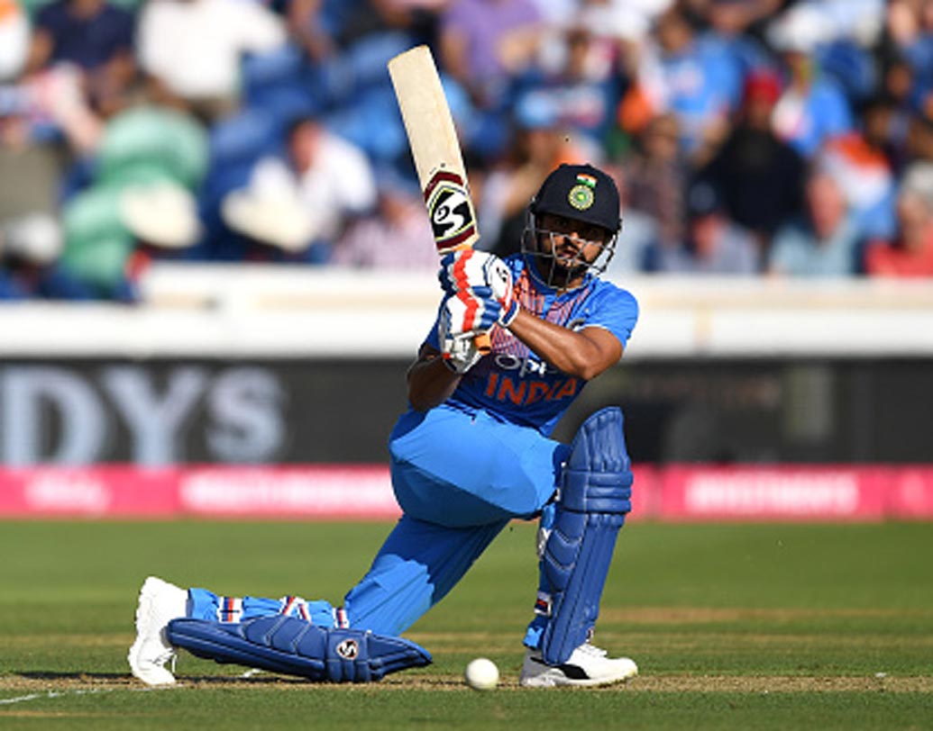 সুরেশ রায়না: আগের ম্যাচে ব্যাট করার সুযোগ পাননি। বল করেছেন। আজও অলরাউন্ডার সুরেশ দলের পক্ষে কার্যকর হয়ে উঠতে পারেন।