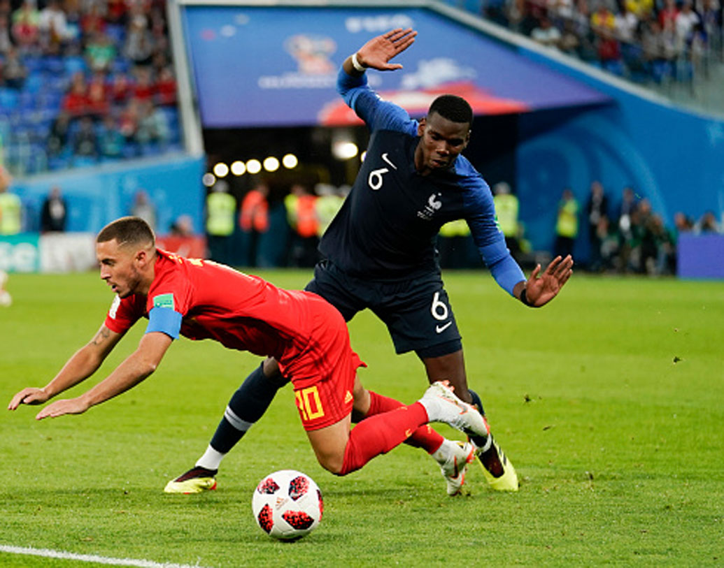 পল পোগবা: কঁতের সঙ্গে পরিপূরক হয়ে ওঠার সম্ভাবনা রয়েছে পল পোগবার। মাঝমাঠের লড়াইয়ে এই জুটির দিকে তাকিয়ে থাকবে ফ্রান্স।