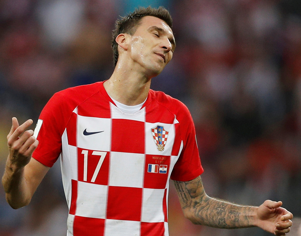 রাশিয়া বিশ্বকাপের ফাইনালে ক্রোয়েশিয়া ও ফ্রান্সের খেলার মাঝে অন্য রকম এক রেকর্ড গড়লেন মারিও মান্দজুকিচ। বিশ্বকাপ ফাইনালের ইতিহাসে প্রথম আত্মঘাতী গোলদাতা হিসাবে নজির গড়লেন তিনি।