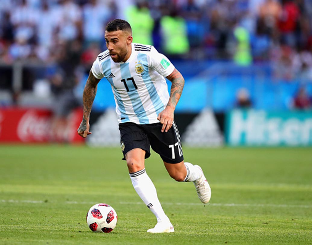 নিকোলাস ওটামেন্ডি: ২০০৯ সালে জাতীয় দলের হয়ে অভিষেকের পর থেকে আর্জেন্টিনার হয়ে ৫৯টি ম্যাচ খেলে ফেলেছেন ম্যানচেস্টার সিটির এই সেন্টার ব্যাক। দু’টি বিশ্বকাপ এবং কোপা আমেরিকায় দলের সঙ্গে থাকা অভিজ্ঞ ওটামেন্ডি বিশ্বকাপে চূড়ান্ত ব্যর্থ।