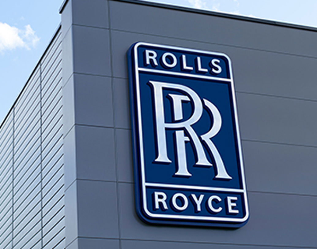 রোলস রয়েস জানিয়েছে, আগামী ১৮ মাসের মধ্যেই ‘উড়ন্ত ট্যাক্সির’ একটা প্রোটোটাইপ তারা তৈরি করে ফেলবে বলে আশা করছে। সব কিছু ঠিকঠাক থাকলে ২০২০-তেই আকাশে উড়বে এই ট্যাক্সি।