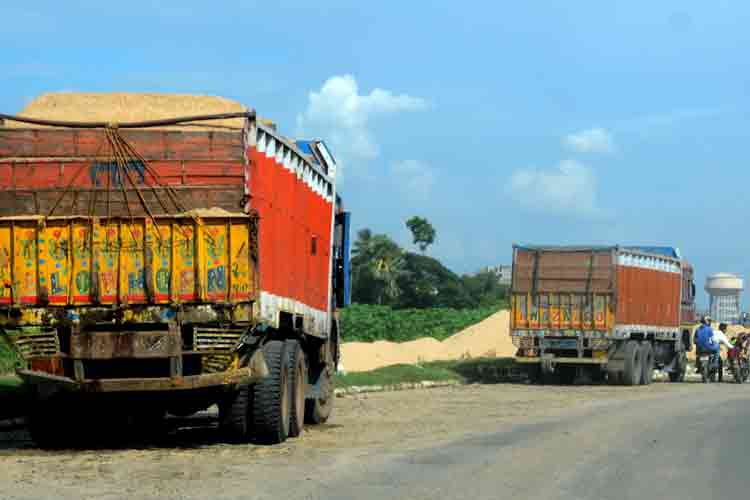 Syndicate role in real estate sector at Krishnanagar