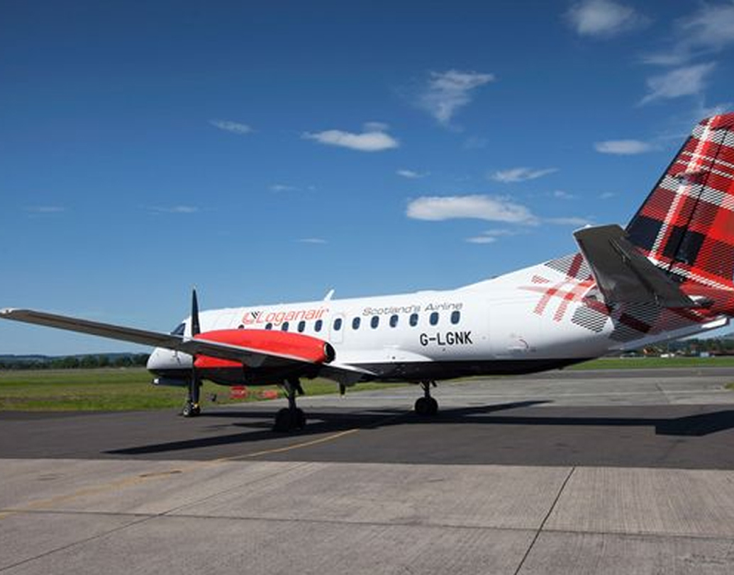 বিশ্বের সংক্ষিপ্ততম বাণিজ্যিক উড়ানটির যাত্রাপথের দূরত্ব ১.৭ মাইল। স্কটল্যান্ডের দুটি দ্বীপের মধ্যে বিমান চলাচল করে এই পথে।