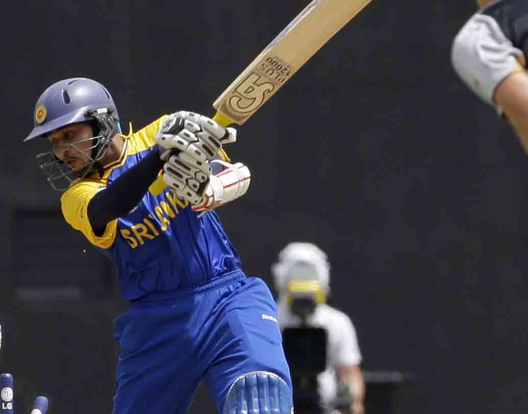 তিলকরত্নে দিলশন: দিলস্কুপের আবিষ্কর্তা শ্রীলঙ্কার এই প্রাক্তন ওপেনার দেশের হয়ে অনেক গুরুত্বপূর্ণ ইনিংস খেলেছেন। প্রায় তিরিশের গড় নিয়ে খেলা দিলশনের স্ট্রাইক রেট প্রায় ১২১।