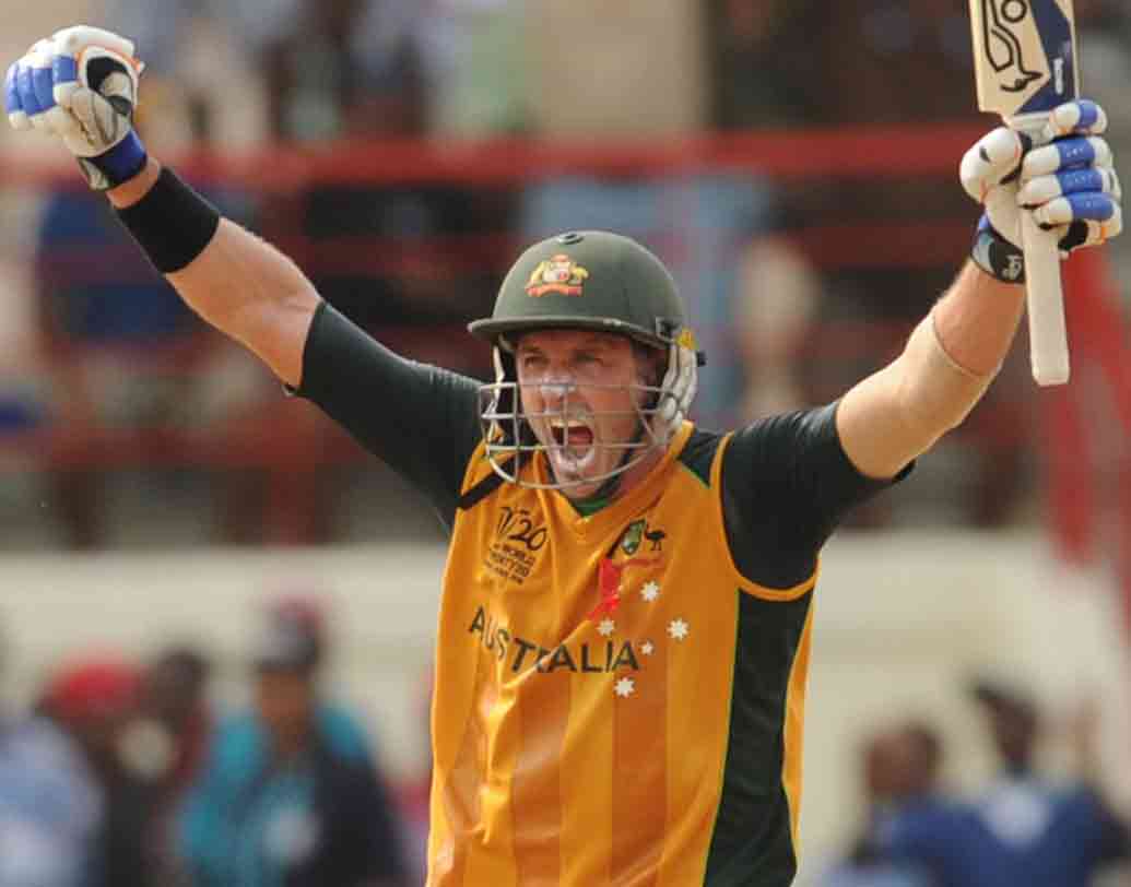 মাইক হাসি: মিস্টার ক্রিকেটকে বাদ দিয়ে এই দল ভাবা সম্ভবই নয়। বিভান পরবর্তী অজি ক্রিকেটে ফিনিশারের ভূমিকায় দেখা যেত তাঁকে। ৩৮ গড়ে প্রায় ১৩৬ স্ট্রাইক রেটে খেলা হাসি নামবেন ছ’নম্বরে।