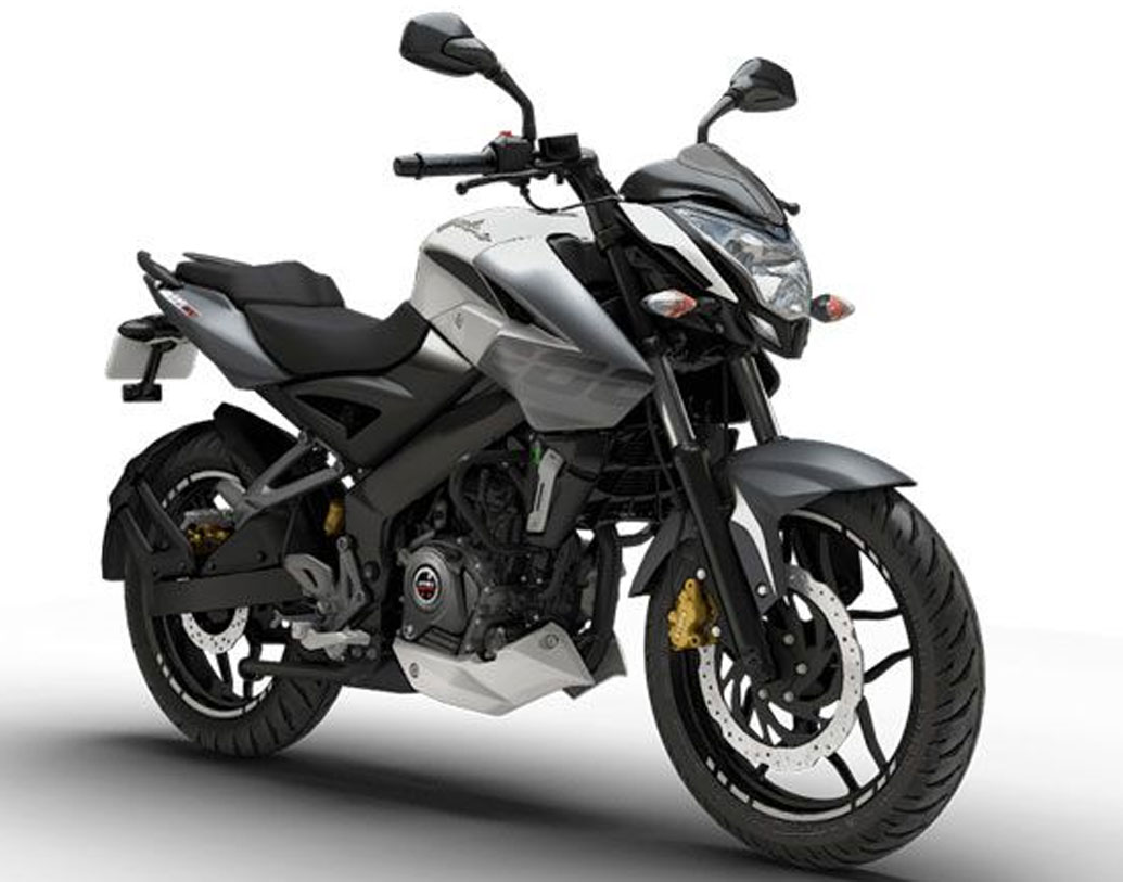 বাজাজ পালসার এনএস ২০০: ১৯৯.৫ সিসির এই বাইকের দাম ১ লক্ষ ৯ হাজার টাকা। এবিএস তো বটেই, হাঙ্কি এবং স্পোর্টি লুকের এই বাইকে রয়েছে লিকুইড কুলড, সিঙ্গল সিলিন্ডার মোটরও।