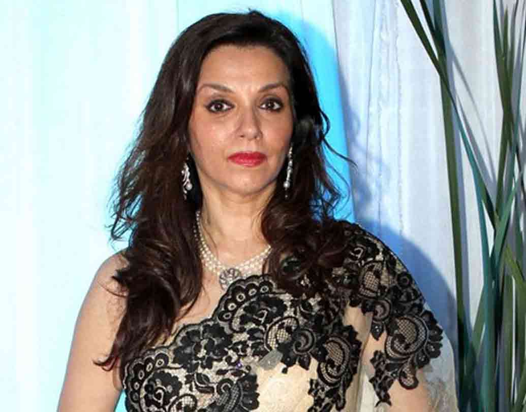 ‘কাল হো না হো’-তে ‘হট আন্টি’র চরিত্রে কামাল করেছিলেন লিলেট দুবে। বয়স ৬৩। পর্দায় তাঁর উপস্থিতি যে কোনও দর্শককে বিস্মিত করে। সম্প্রতি ‘সোনাটা’ ছবিতে মন কেড়েছেন দর্শকদের।