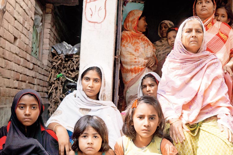 Agitation over labour death in Maharashtra