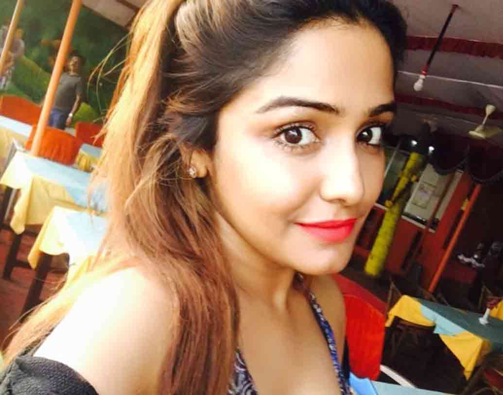 হাতে রয়েছে বেশ কিছু ছবি। সৃজিত মুখোপাধ্যায়ের ‘এক যে ছিল রাজা’তে তিনি যিশু সেনগুপ্তর বোনের ভূমিকায় রয়েছেন।