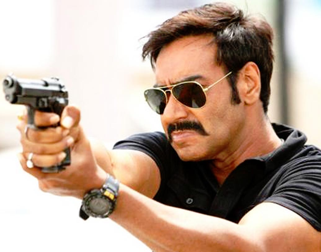 সিংহম- এমন এক পুলিশ অফিসারের কাহিনি যিনি অন্যায়ের সামনে মাথা নত করেন না। তাঁর দোর্দণ্ডপ্রতাপে ভয়ে বুক দুরু দুরু মস্তানদের। আর সেই পুলিশ অফিসারের ভূমিকায় অভিনয় করেছিলেন অজয় দেবগণ। এই ছবিটিও প্রথমে তৈরি হয়েছিল তামিলে। সূর্য সেই ছবিতে মুখ্য ভূমিকায় অভিনয় করেছিলেন। দুই ভাষাতেই সুপারহিট হয়েছিল এই ছবি।