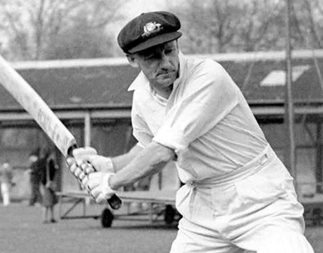 অর্ধশত রানকে শতরানে পরিণত করার ক্ষেত্রে স্যর ডনের শতকরা হার ৬৯.০৫। তিনি ৪২টি পঞ্চাশ বা তার বেশি রানকে ২৯ বার শতরানে পরিণত করেছিলেন।