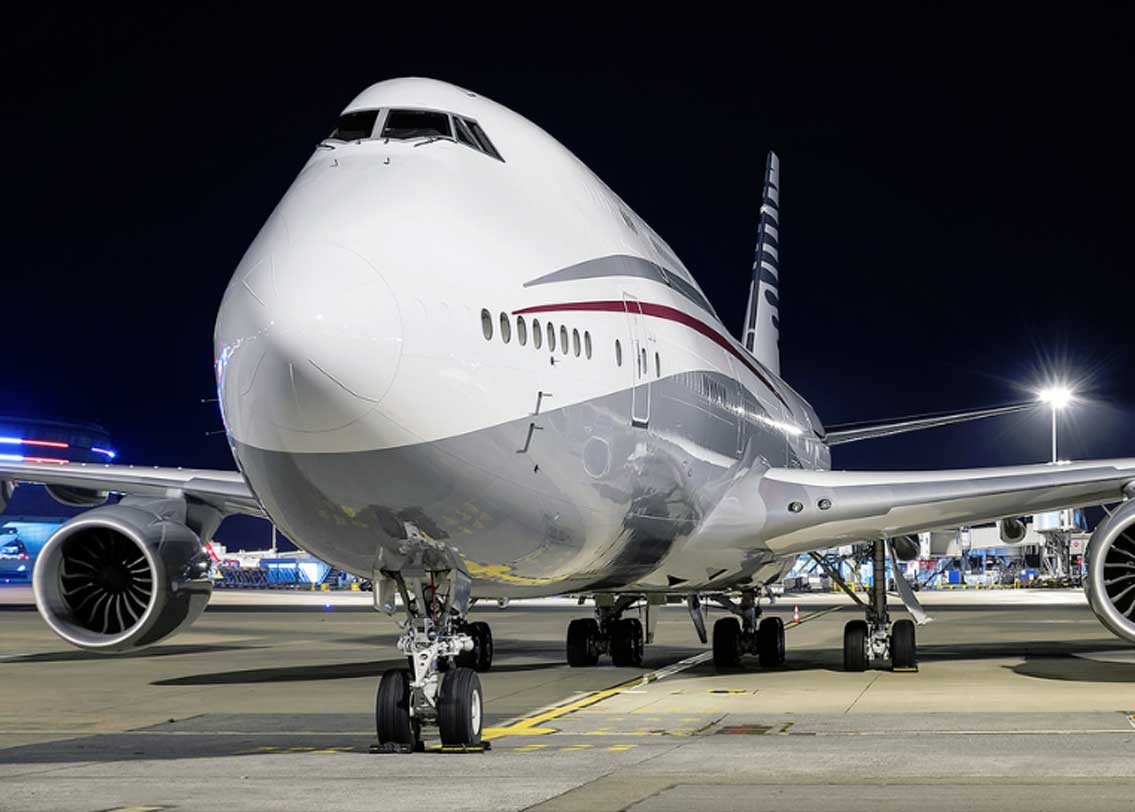 এখনও পর্যন্ত এর দাম ধার্য হয়েছে ৫০ কোটি ইউরো! ভারতীয় মুদ্রায় যা ‘মাত্র’ ৪০৪২৪০৩৫৮৫০ টাকা। কিনতে ইচ্ছুক? তা হলে সুইৎজারল্যান্ডের আমাক এরোস্পেসের সঙ্গে যোগাযোগ করতে পারেন।