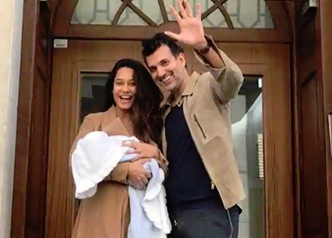 ২০১৬ সালে প্যারিসে বেশ ফিল্মি কায়দায় মডেল এবং অভিনেত্রী লিসা হেডেনকে বিয়ের প্রস্তাব দেন পাকিস্তানের টেলিকম টাইকুন দিনো লালভানি। হাঁটু গেড়ে বসে প্রপোজ করেন লিসাকে। তার এক বছর পর ইউরোপেই তাঁরা বিয়ে করেন। জ্যাক নামে তাঁদের একটি পুত্র সন্তানও আছে তাঁদের।