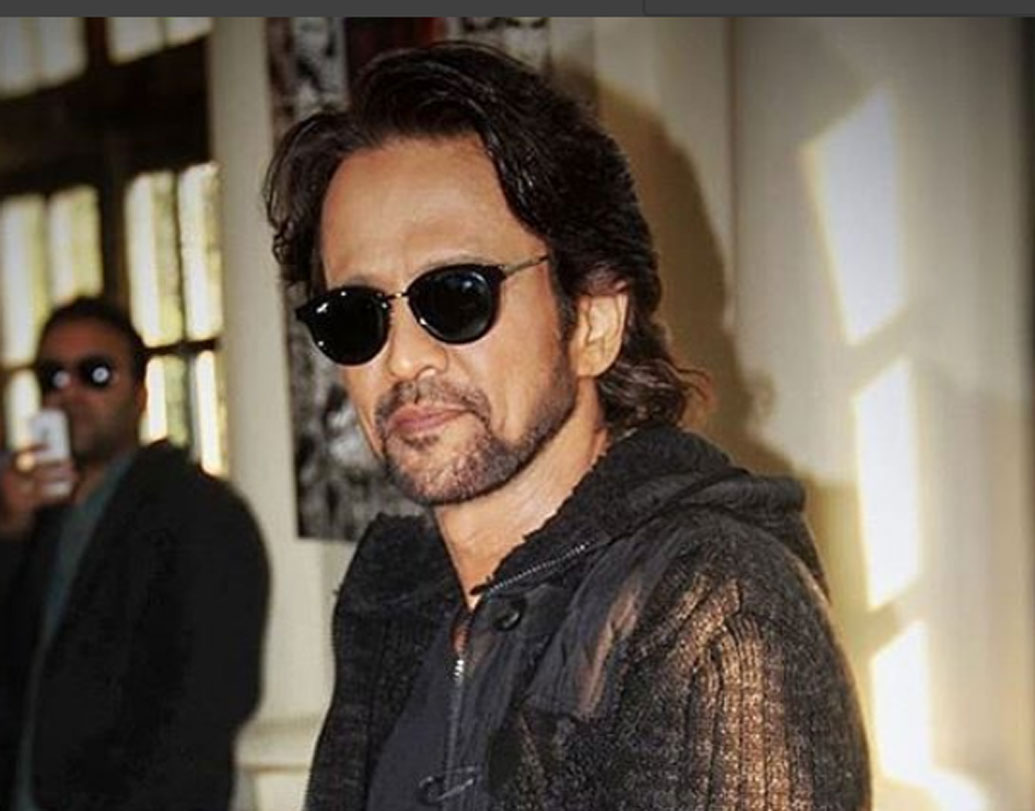 কে কে মেনন: ৫১ বছরের কে কে মেনন বলিউডের অন্যতম মেধাবী অভিনেতা। ‘সন ৭৫ পঁচাত্তর’ নামে একটি ছবিতে কাজ করছেন তিনি। ইনস্টাগ্রামে তাঁর মহিলা ফলোয়ারদের সংখ্যা দেখলে চোখ কপালে উঠবে।