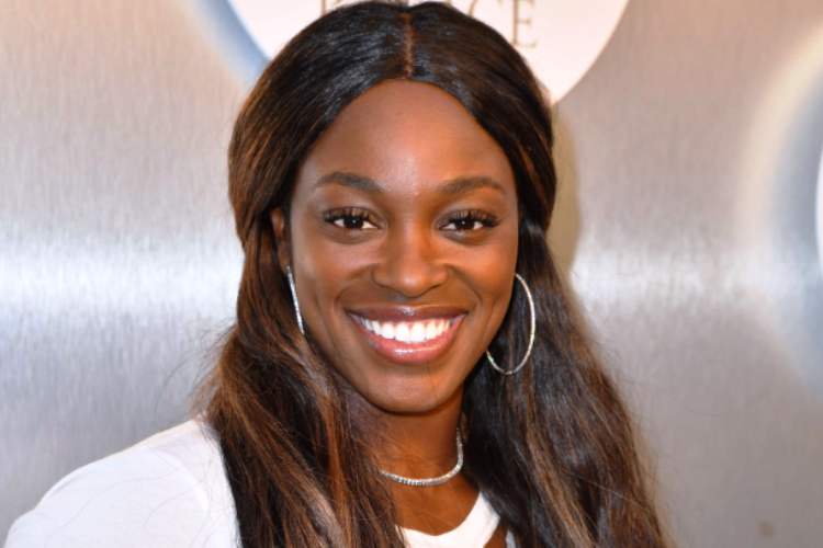 ফোর্বসের এই তালিকায় সিন্ধুর ওপরে রয়েছেন স্লোয়ানে স্টিভেন্সও। আমেরিকার ২৫ বছর বয়সি টেনিস খেলোয়াড় এখন বিশ্বের তিন নম্বর। একটি গ্র্যান্ড স্ল্যামও জিতেছেন তিনি। এই তালিকায় থাকার খবরে সিন্ধু অবশ্য বেশ খুশি। ছয়জন বিখ্যাত মহিলা টেনিস খেলোয়াড়ের পর থাকতে পারার খবরে প্রথমে অবশ্য অবাক হয়ে গিয়েছিলেন। ছবি: এএফপি।