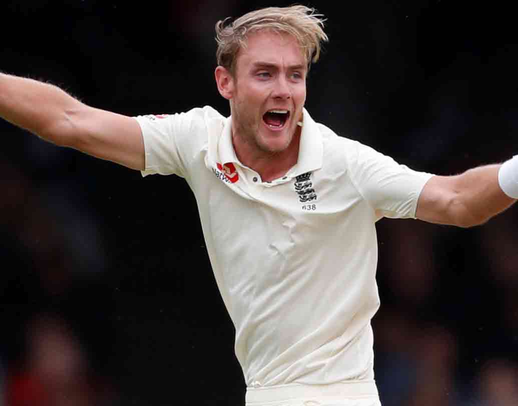 স্টুয়ার্ট ব্রড: পেসারসুলভ আগ্রাসনের কোনও খামতি না থাকলেও ব্রডের গড় গতি কিন্তু মাত্র ১২৯-১৩৩ কিমি/ঘণ্টা। ছবি: রয়টার্স।