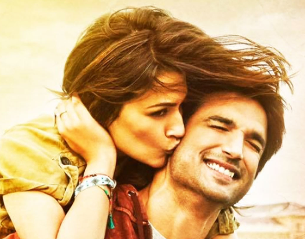 রবতা- ‘রবতা’ ছবিটির অফার সর্বপ্রথম আলিয়ার কাছেই গিয়েছিল। কিন্তু সেই ছবির অফার ফিরিয়ে দিয়েছিলেন অভিনেত্রী। কেন সেই ছবিতে অভিনয় করতে চান না, তার কারণও ব্যখ্যা করেননি ছবির প্রযোজক আর পরিচালককে। আর তার পরেই অফার চলে যায় কৃতি শ্যাননের কাছে।