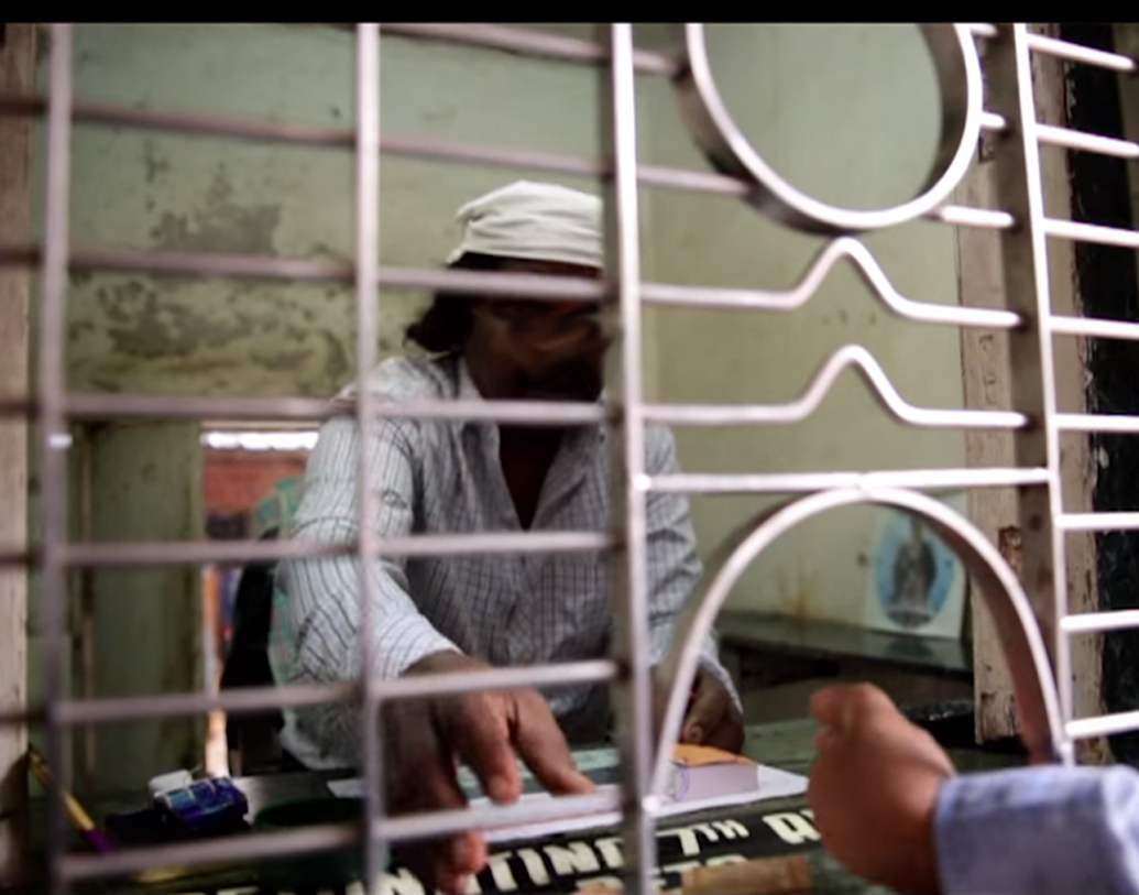 এই ছবির এক পরিচালক বললেন, তাঁর ধারণা, আগামী দু’ বছরের মধ্যে সবকটি ‘সিঙ্গল স্ক্রিন’ প্রেক্ষাগৃহ বন্ধ হয়ে যাবে।