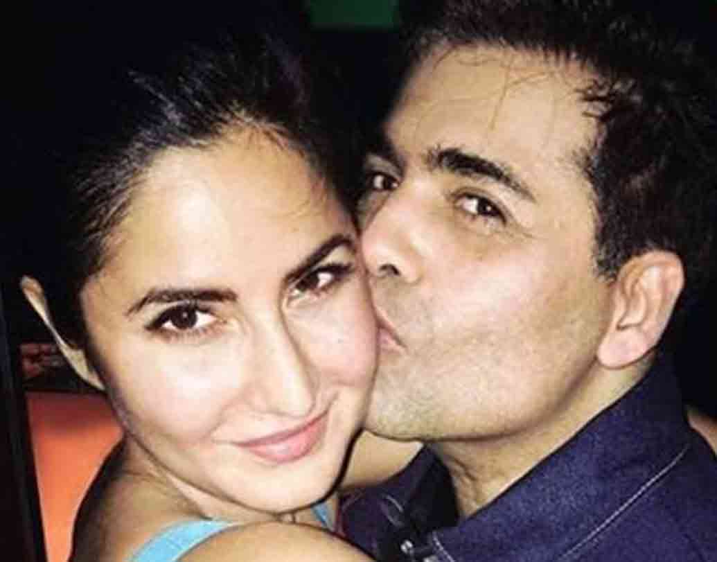 ‘অগ্নিপথ’-এর রিমেকে ‘চিকনি চামেলি’ গানটির জন্য কোনও পারিশ্রমিক নেননি ক্যাটরিনা কইফ। আর প্রযোজক কর্ণ জোহর ক্যাটরিনাকে একটি ফেরারি উপহার দিয়ে দিয়েছিলেন।