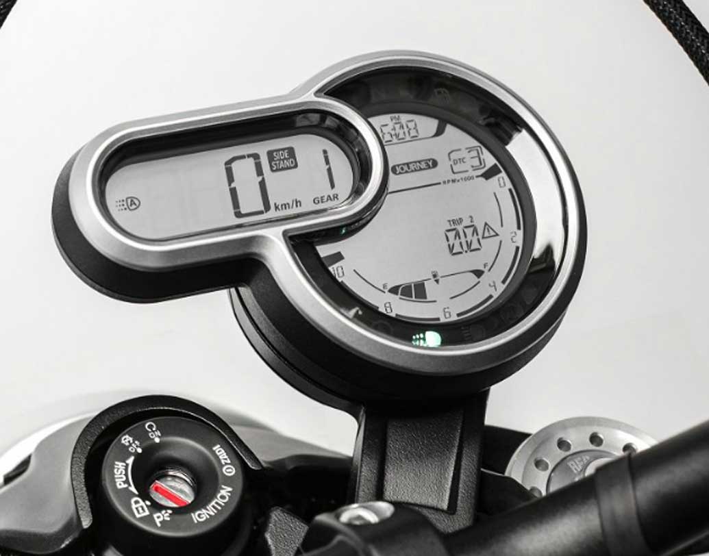 সম্পূর্ণ ডিজিটাল ইনস্ট্রুমেন্ট প্যানেল রয়েছে  এই বাইকে।