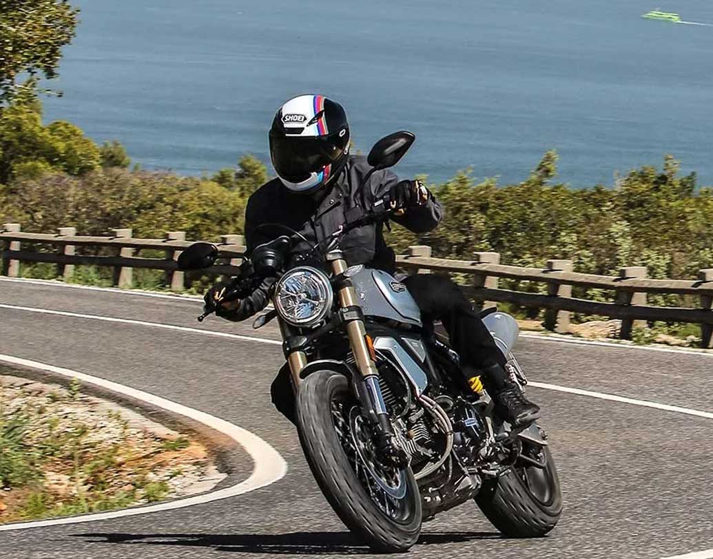 ডুকাটি স্ক্র্যাম্বলার ১১০০ পাওয়া যাবে কলকাতা, পুণে, কোটি, মুম্বই, আমদাবাদ, দিল্লি-এনসিআর, চেন্নাই, মুম্বই, বেঙ্গালুরু-সহ মেট্রো শহরগুলিতে।