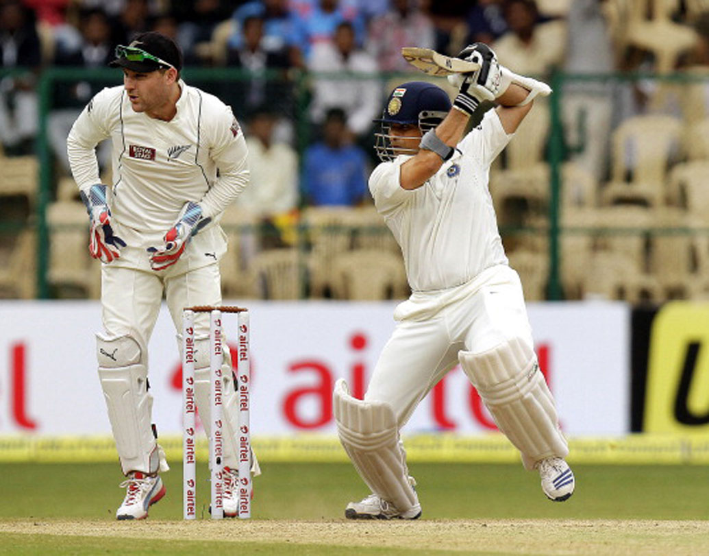 সচিন তেন্ডুলকর: আধুনিক ‘ডন’ কিন্তু ২২তম সেঞ্চুরি করতে একটু বেশি ম্যাচই নিয়ে ফেলেছিলেন। ১১৪টি ইনিংস লেগেছিল তাঁর এই মাইলস্টোন ছুঁতে।
