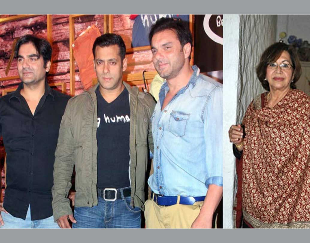 সলমন, আরবাজ ও সোহেল খান। বলিউডের বিখ্যাত চিত্রনাট্যকার সেলিম খানের তিন ছেলে। সেলিমের দ্বিতীয় স্ত্রী হেলেন। প্রথম স্ত্রী সালমা খানের সন্তান সলমনরা। তাঁদের এবং তাঁদের মা সালমার সঙ্গেও হেলেনের সম্পর্ক অত্যন্ত ভাল।