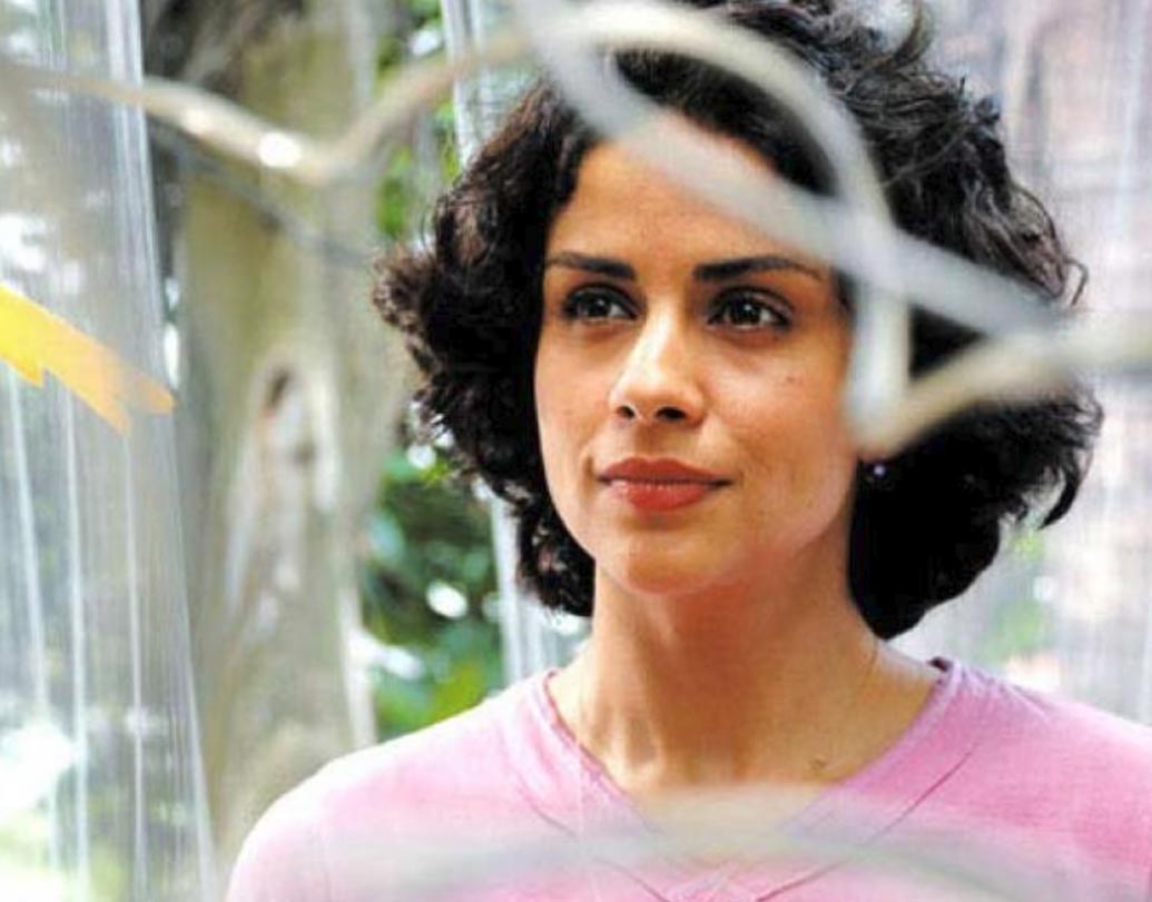 গুলের বক্তব্য, “সন্তানের জন্ম দেওয়া আসলে জীবনের একটি গুরুত্বপূর্ণ পদক্ষেপ। সমাজ নয়, নিজে তৈরি হলে তবেই পরিবারে সন্তানকে নিয়ে আসা উচিত।”