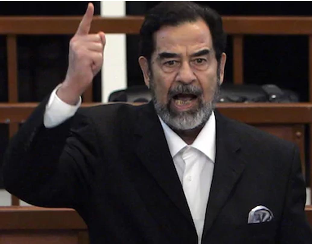 নব্বইয়ের দশকে কুয়েত থেকে লুঠ করে আনা হয়েছিল রাশি রাশি সোনা। ট্যাঙ্ক থেকে পাওয়া এই সোনা সাদ্দাম হুসেনের আমলের বলেই মনে করা হচ্ছে।