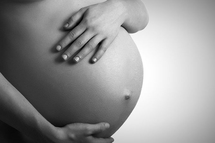 Pregnant woman will face some problem at the time of delivery