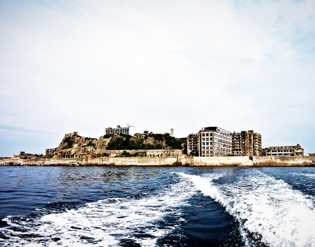 টোকিও বিশ্ববিদ্যালয়ের এক গবেষক তাকাফুমি নোগুচি এই দ্বীপের বাড়িগুলি সংরক্ষণের কাজ শুরু করেছেন। পরিত্যক্ত দ্বীপের বাড়িগুলিকে রক্ষা করতে চাইছেন তিনি। শুরু হয়েছে গবেষণাও।