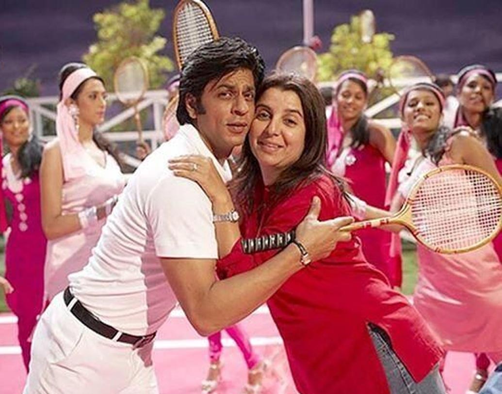 ফারহা খান: ‘ওম শান্তি ওম’ ছবিটি মনে আছে নিশ্চয়ই। নাচে-গানে ভরপুর সুপারহিট ছবির পরিচালক ছিলেন ফারহা খান।ছিলেন কোরিওগ্রাফারও। তখন তিনি ‘ট্রিপলেট’ সন্তান ধারণ করেছিলেন।