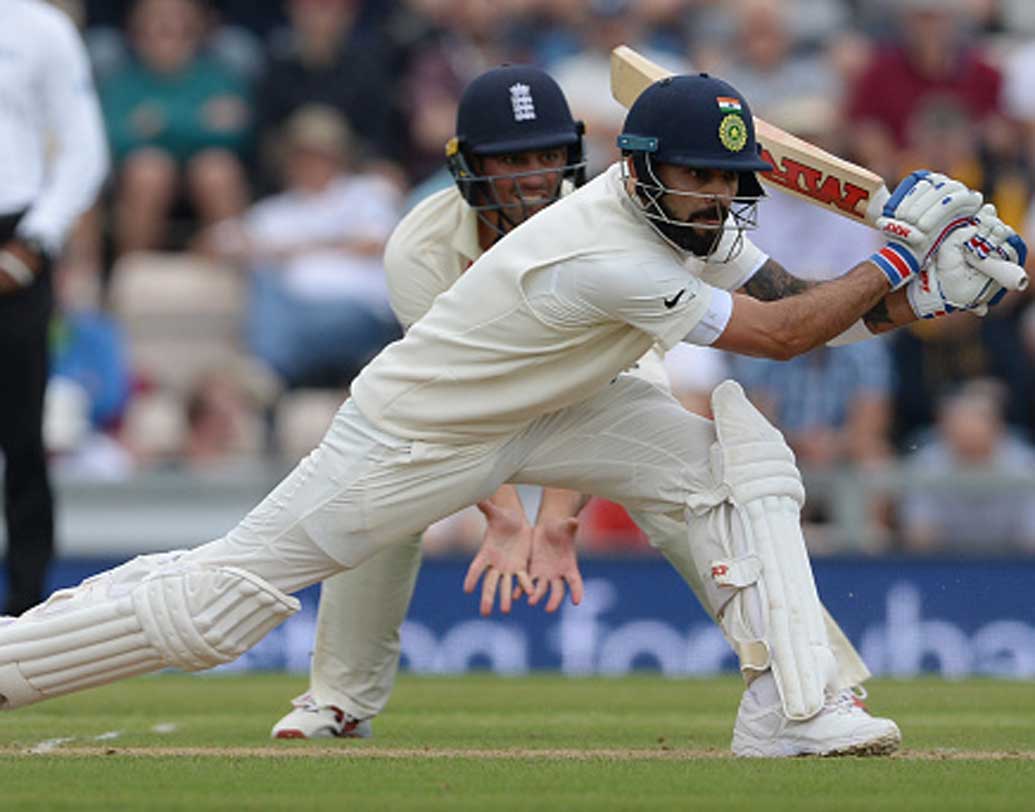 বিরাট কোহালি: দ্বিতীয় ভারতীয় হিসেবে উঠে এলেন বর্তমান অধিনায়ক। বিরাট ৬০০০ রানের মাইলস্টোন টপকাতে নিলেন ১১৯ ইনিংস।