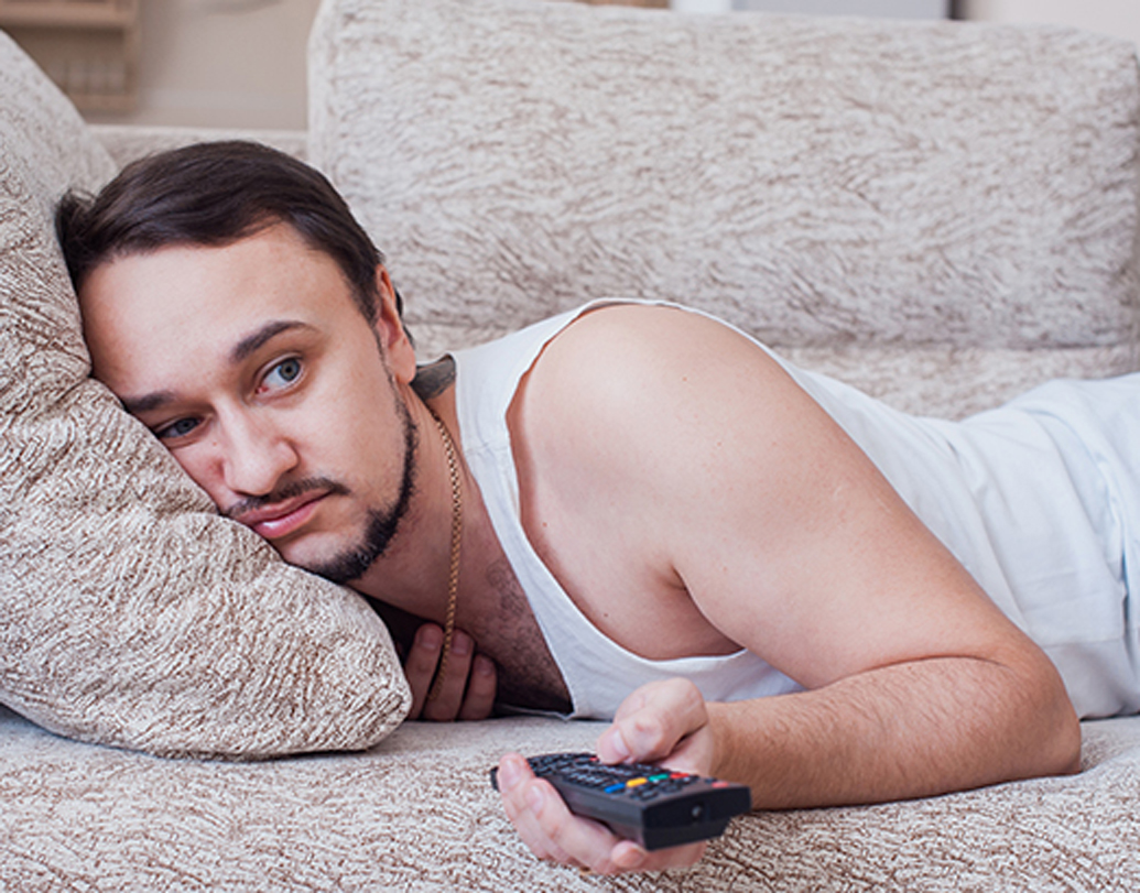 হু’র সমীক্ষা অনুযায়ী, নাগরিকদের কুঁড়েমির দিক থেকে দেখলে ভারতীয়দের স্থান ৫২ নম্বরে। আর কর্মতৎপরতার দিক থেকে দেখলে ভারতীয়দের স্থান ১১৭ নম্বরে। ভারতীয়দের ৩৪ শতাংশ ব্যক্তিই যথেষ্ট শারীরিক পরিশ্রম করেন না বলে দাবি করা হয়েছে সমীক্ষায়।