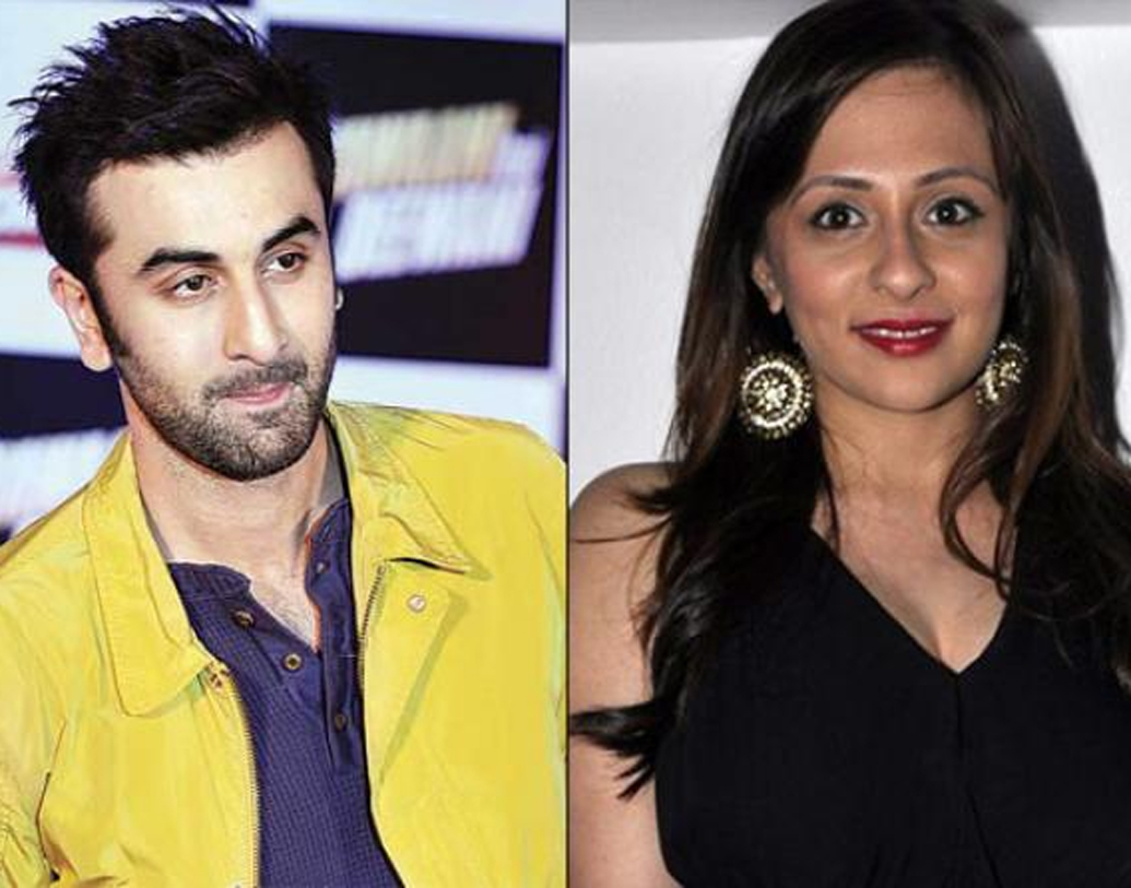 ইমরান খানের স্ত্রী অবন্তিকা মালিকই নাকি রণবীর কপূরের প্রথম প্রেম। এমনকি অবন্তিকার সিরিয়াল ‘জাস্ট মহব্বত’-এর সেটেও দেখা গিয়েছিল তাঁকে। তবে রণবীর নাকি বলিউডে পুরোদমে কাজ শুরু করার পরই আর যোগাযোগ রাখেননি অবন্তিকার সঙ্গে।