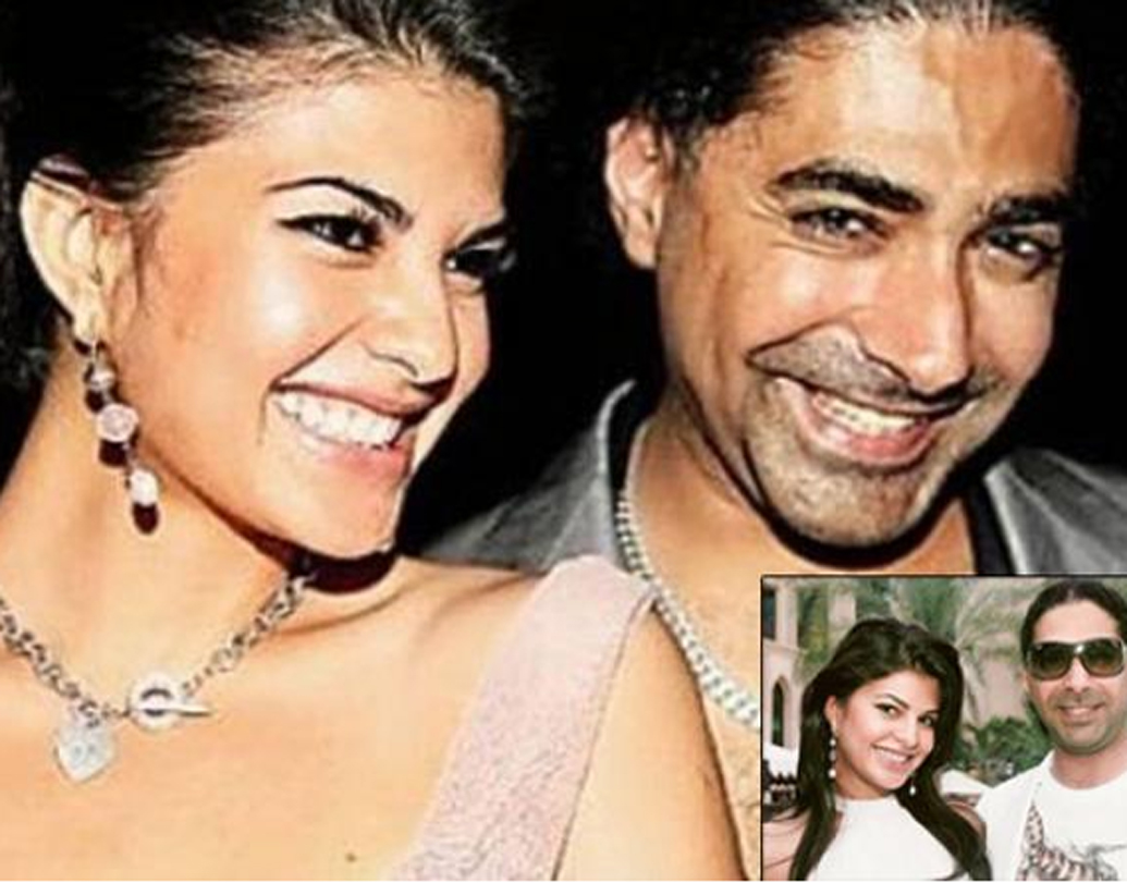 বাহরাইনের প্রিন্স হাসান বিন রশিদ আল খলিফার সঙ্গে টানা দু’বছর নাকি সম্পর্ক ছিল জ্যাকলিন ফার্নান্ডেজের। তবে বলিউডে পা রেখে পরিচালক সাজিদ খানের সঙ্গে সম্পর্কের গুঞ্জন শুরু হতেই ভেঙে যায় সেই সম্পর্ক।