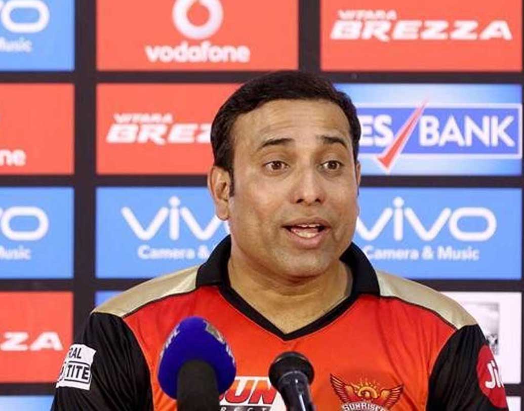 ফ্যাব ফোরের অন্যতম হায়দরাবাদের ব্যাটিং লেজেন্ড লক্ষ্মণ টেস্টের আসরে ভারতীয় ক্রিকেটের অন্যতম সফল ব্যাটসম্যান। ভারতকে এমন অনেক ম্যাচ জিতিয়েছিল ভিভিএসের ব্যাটিং, সে সব এখন মিথ। মেন্টর ও কোচ হিসাবে তাঁর দক্ষতা দেখা গিয়েছে সানরাইজার্স হায়দরাবাদ যখন আইপিএল খেলল, তখনই। লক্ষ্ণণ ভারতীয় কোচ হলে মন্দ হত কি?