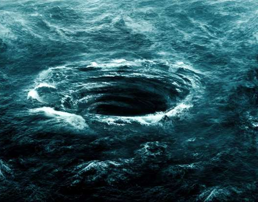 জাপান ও ফিলিপিন্সের সীমান্তে জাপানের ইয়োকাহামা থেকে ফিলিপিন্সের গুয়াম পর্যন্ত, গুয়াম থেকে মারিয়ানা, আবার সেখান থেকে ইয়োকাহামা পর্যন্ত এই ‘মা নো উমি’ বা ‘ডেভিল সি’-র ড্রাগন ট্রায়াঙ্গলে নাকি অশুভ আত্মারা রয়েছে, অনেকেই এমনটা বলে থাকেন।