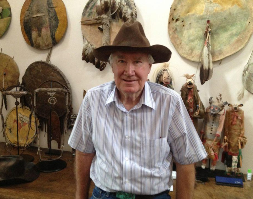 নিজের বাড়িতেও প্রত্নতত্বের সংগ্রহশালা রয়েছে ফেনের। একটা সময় মদ আর অসংখ্য ঘুমের ওষুধ খেয়ে আত্মহত্যার কথাও নাকি ভেবেছিলেন তিনি। কিন্তু ক্যান্সার জয় করে নতুন উদ্যমে নিজের বিপুল ধন সম্পদ লুকিয়ে ফেলার পরিকল্পনা করতে থাকেন তিনি।