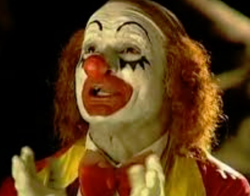 ‘ওহ্’। এই হরর শো-এ থাকত বিভিন্ন জোকারের কাহিনি।