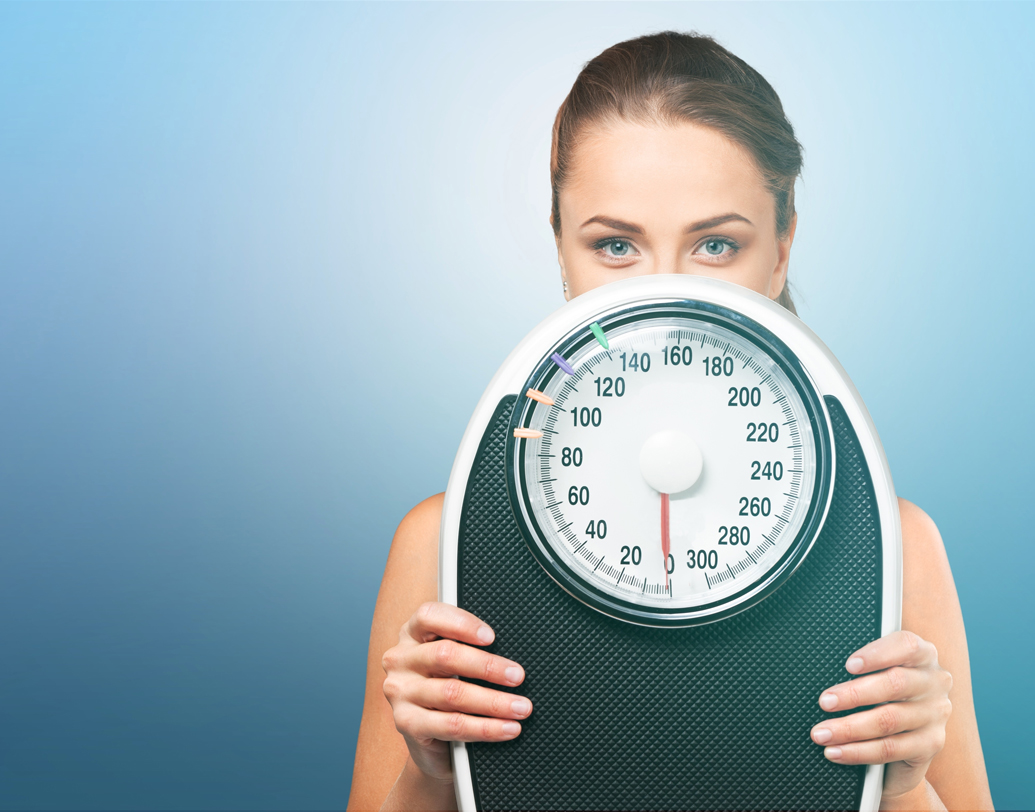 বাজারে যে মাখন পাওযা যায়, তা খেলে ওজন বাড়ার সম্ভাবনা যথেষ্ট বেশি। কিন্তু সাদা মাখন ওজন কমাতে সাহায্য করে। পুষ্টিবিদ সম্পূর্ণা ভট্ট বলেন, সাদা মাখনে সোডিয়ামের পরিমাণ কম থাকায় ওজন নিয়ন্ত্রণে থাকে।