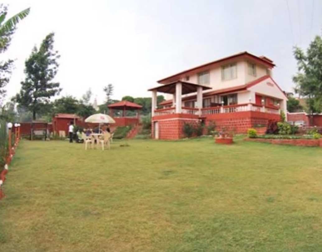 মহারাষ্ট্রের পঞ্চগনিতে ১৫ কোটি টাকার বাংলো রয়েছে আমির খানের।