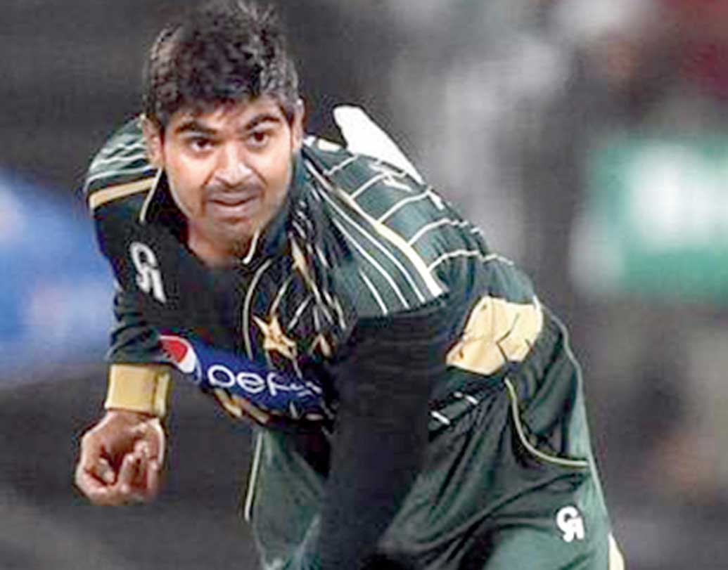 হ্যারিস সোহেল: বাঁ হাতি স্পিনার। প্রায় তিরিশ বছর বয়স হলেও মাত্র ২৫টি ওয়ান ডে খেলেছেন। তাতে নিয়েছেন মাত্র ১০ উইকেট। আগের ম্যাচে আফগানিস্তানের বিরুদ্ধে ৬ ওভারে ৩০ রান দেন। উইকেট পাননি।