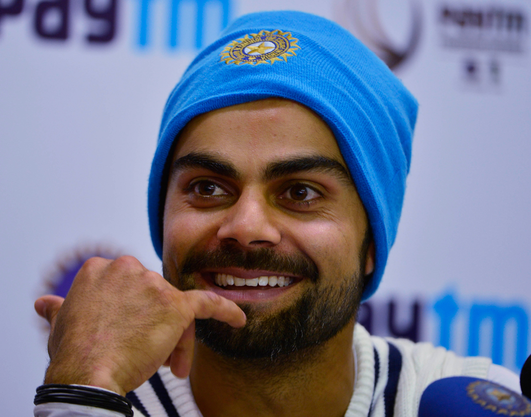 ২০১৫-র ১৫ ফেব্রুয়ারি। উপমহাদেশ নয়, এ বার অস্ট্রেলিয়ার অ্যাডিলেডে মুখোমুখি ভারত-পাক। আইসিসি ওয়ার্ল্ড কাপের গ্রুপ ম্যাচে ১২৬ বলে ১০৭ রানের ইনিংস এসেছিল বিরাট কোহালির ব্যাট থেকে। ৫০ ওভারের শেষে ভারতের রান দাঁড়ায় ৩০০। জবাবে ২২৪ রানেই মুড়িয়ে যায় পাক ব্যাটিং। ভারত জেতে ৭৬ রানে। ম্যাচের সেরা হন বিরাট কোহালি।