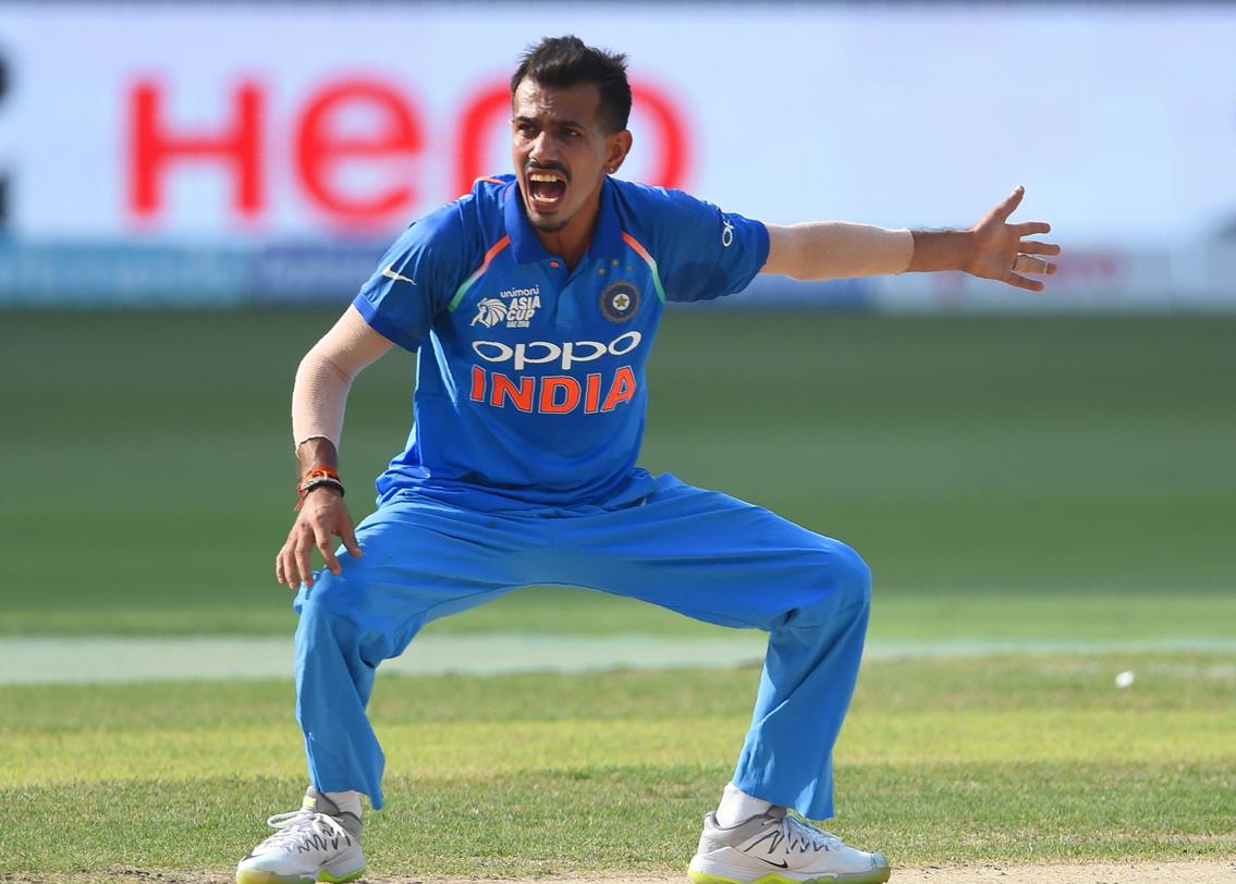 যুজবেন্দ্র চহাল: ভারতীয় দলের অন্যতম সেরা অস্ত্র হলেন যুজবেন্দ্র চহাল। আফগান ব্যাটসম্যানদের আটকাতে চহালের উপরে ভরসা রাখতে পারে দল।