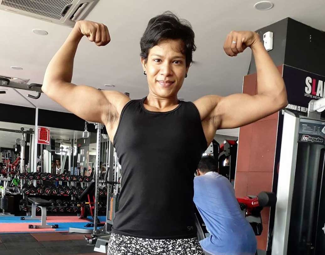 শরীরের গঠন নিয়ে যদি আক্রমণটা আসে বাড়ির ভিতর থেকেই? আর যে মানুষটার সঙ্গে ঘর করছেন, সেই মানুষটার কাছ থেকেই যদি আসে আক্রমণ? শুধু তো আক্রমণই নয়, রুবিকে ছেড়ে চলেও যান তাঁর স্বামী।