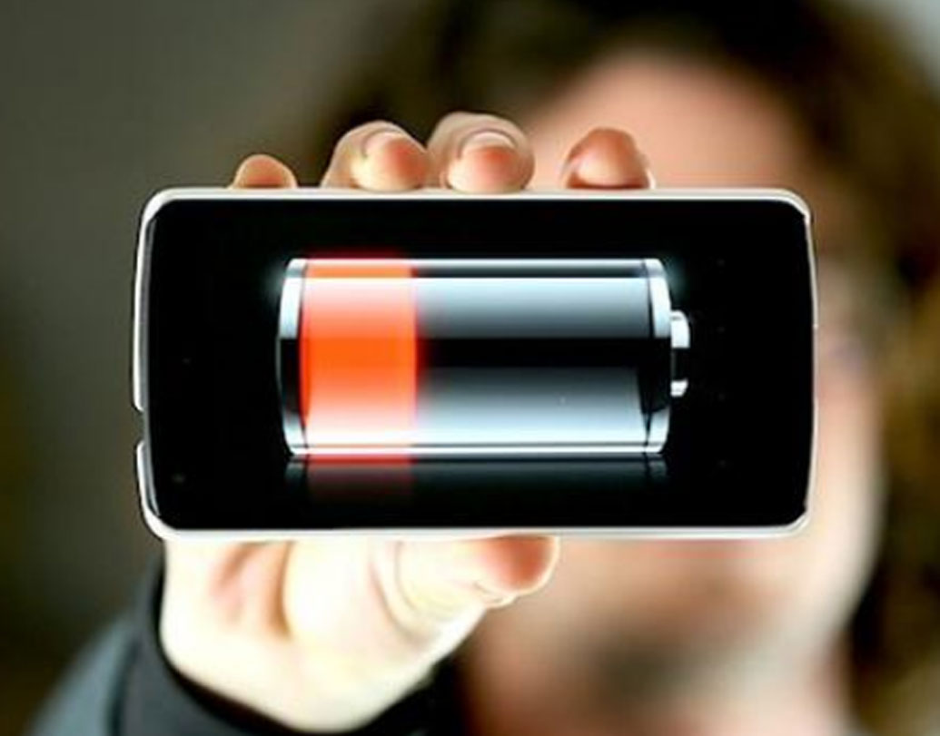 দূষণহীন নেটওয়ার্ক হবে ফাইভ জি। ফোর জি-র তুলনায় এই নেটওয়ার্ক কম পাওয়ার কনজিউম করে। ফলে ফোনের ব্যাটারির আয়ু বাড়বে।