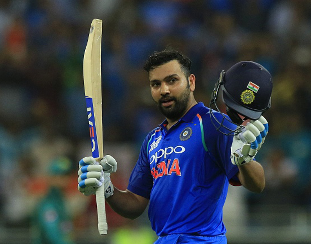 রোহিত শর্মা: অধিনায়ক রোহিত শর্মা এই মুহূর্তে অসাধারণ ফর্মে রয়েছেন। পাকিস্তানের বিরুদ্ধে সুপার ফোরের ম্যাচে অসাধারণ শতরান করেছেন। দল পরিচালনার ক্ষেত্রেও বুদ্ধিমত্তার ছাপ রেখেছেন। আজও সমান ভাবে জ্বলে উঠতে হবে রোহিতকে।